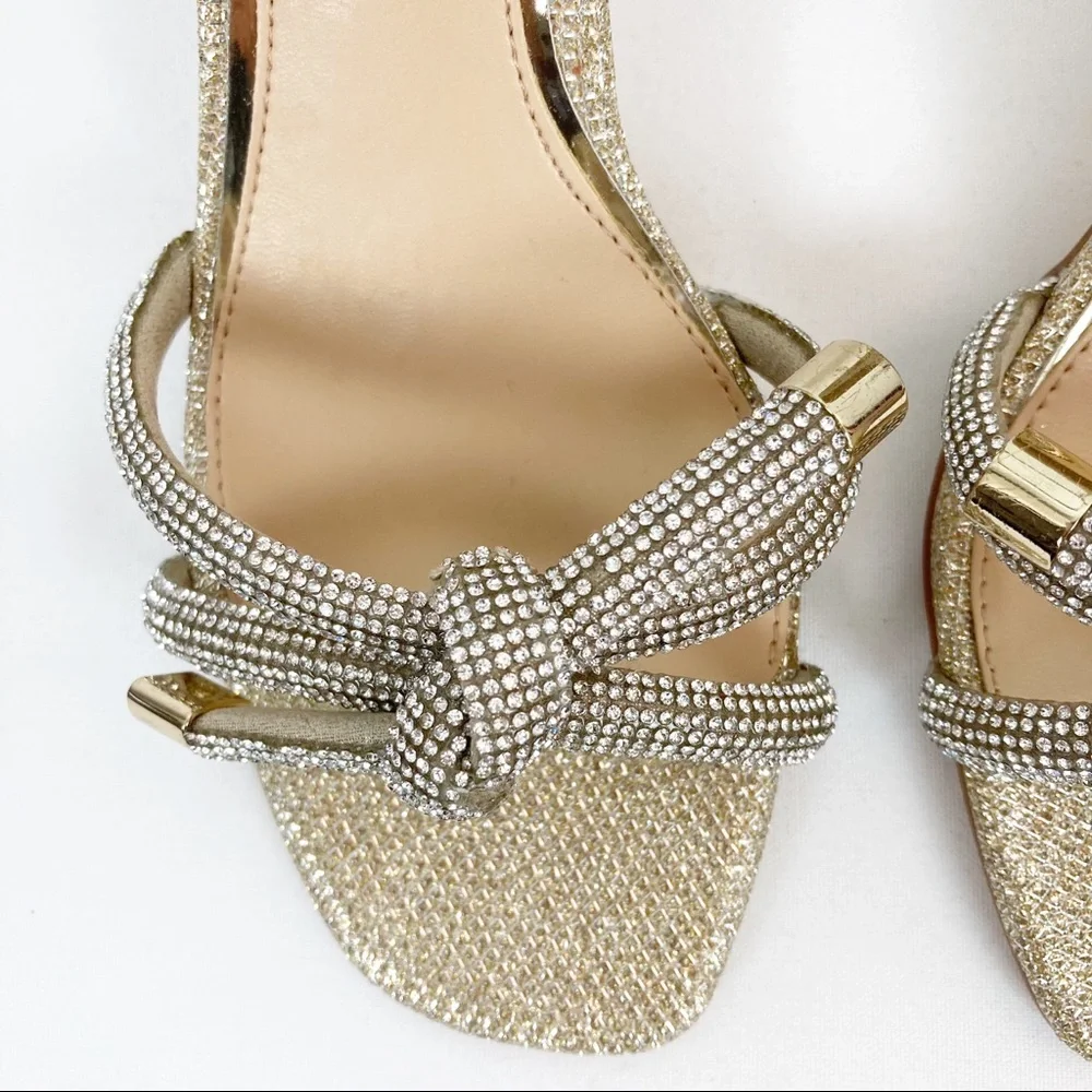 Jewel Badgley Mischka Lenny Heel Dress Sandals Light Gold Size 5